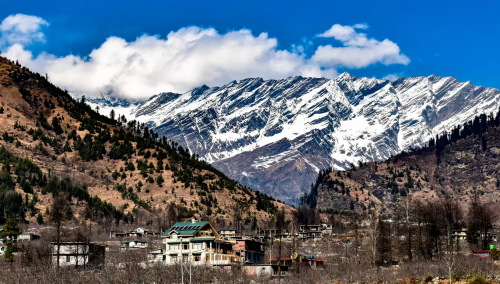 Take a few days off from work to experience the beautiful hill station of Manali