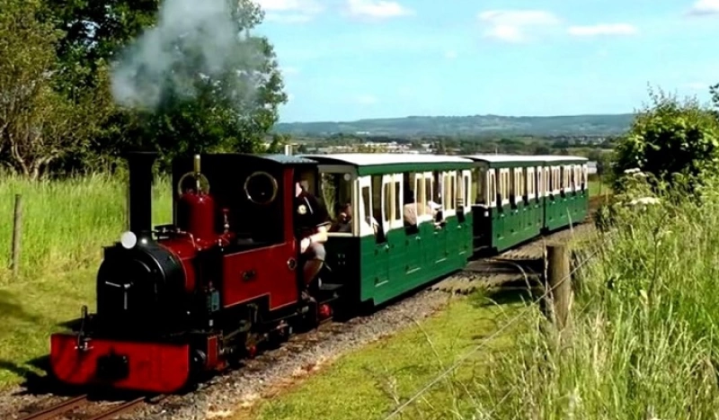 Indiaâ€™s First Solar Powered Miniature Train Launched by Kerala Govt