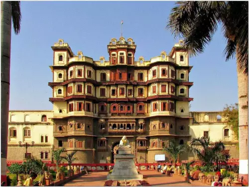 Rajwada Palace of Indore- Visit to a Rich Legacy on the Pages of Indian history