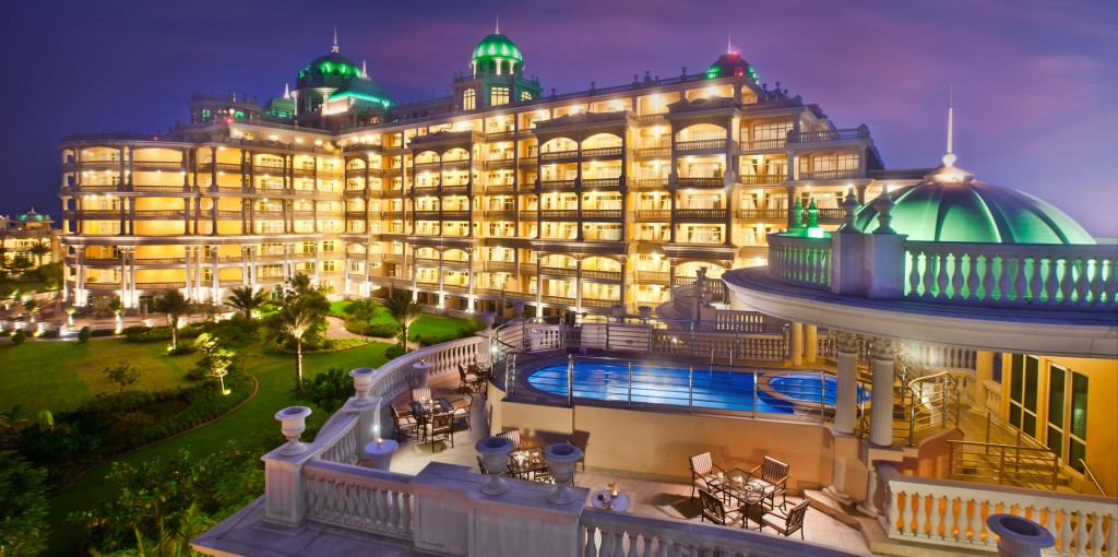 7 Best Hotels that you will find near Dubai International Airport!